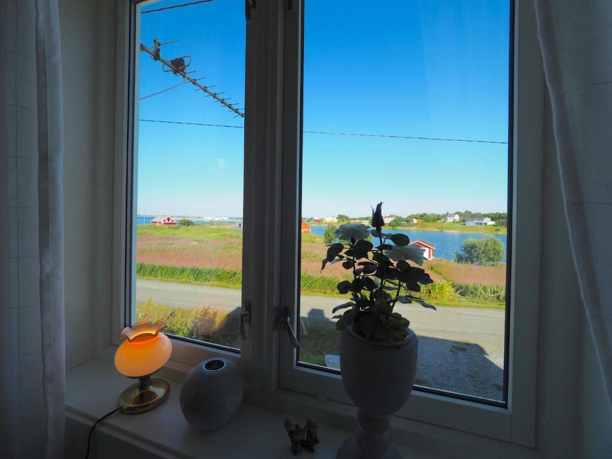 Steinbakk - Vestresand Lofoten Bostad Bagian luar foto